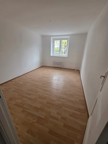 WBS!!! frisch renovierte 2-Zimmerwohnung  Neuköllnische Allee 99, EG LI — photo 1